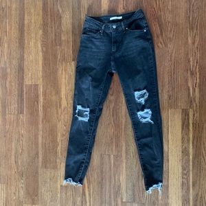 Levi’s 721 High Rise Frayed Skinny Jeans